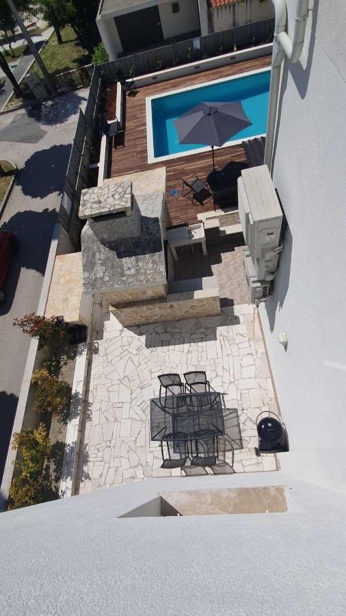 Apartment In Kastel Luksic With Balcony, Air Conditioning, W-Lan, Washing Machine 5107-4 Kastela Luaran gambar